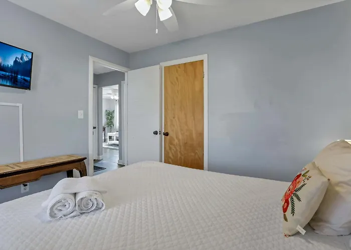 Holiday home Housepitality - The Sunset House Columbus