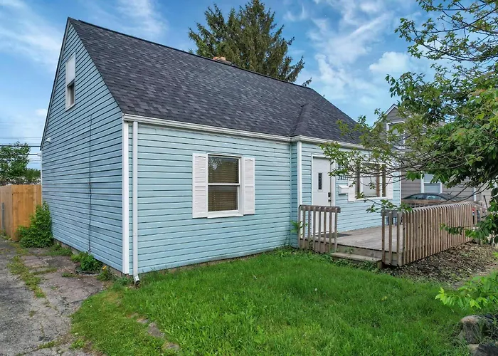Housepitality - The Sunset House Holiday home Columbus